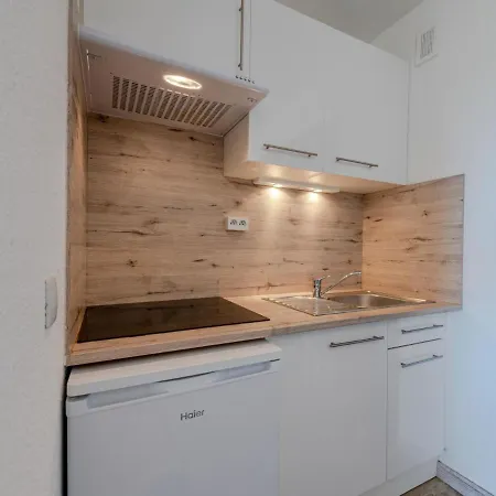 Martinique 2-3-1 By Interhome *