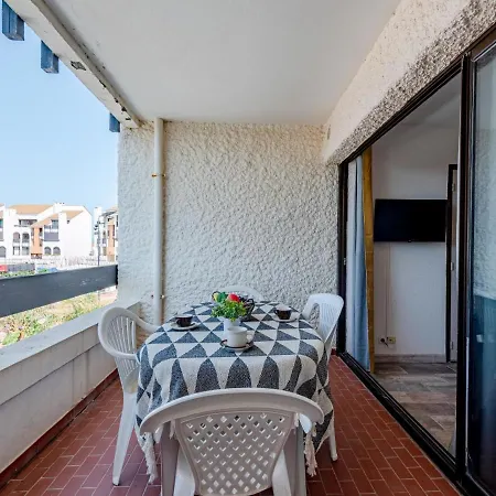 Apartment Martinique 2-3 By Interhome Le Barcares
