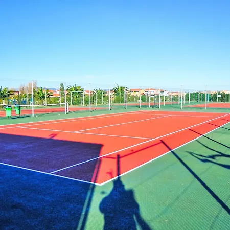 Martinique 2-3-1 By Interhome